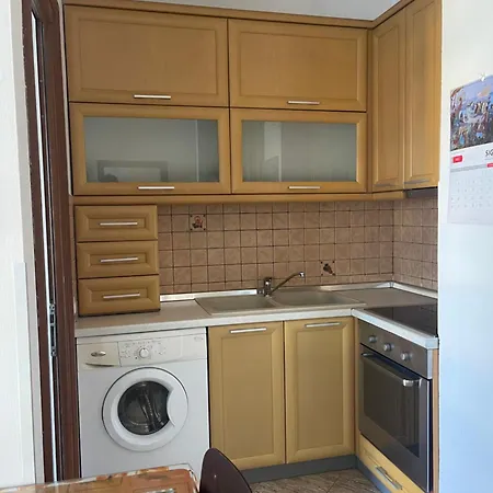 Sol Zoja Fusha E Aviacionit Appartement Tirana